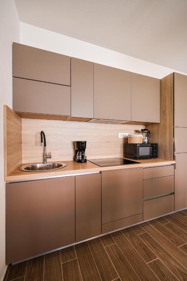 Bella Vista Apartment *